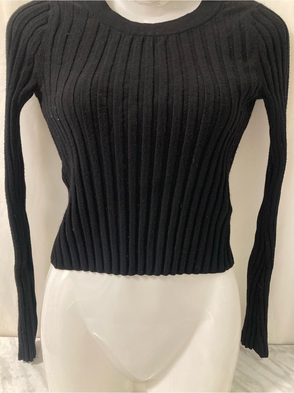 Sincerely Jules Black Ribbed Knit Fitted Sweater XS